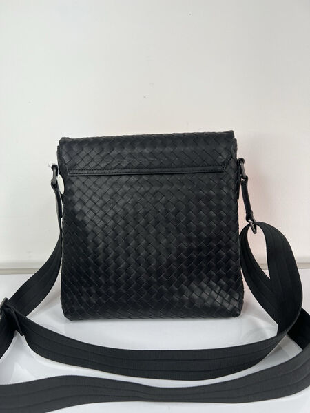 Мужская сумка мессенджер Bottega Veneta мужской кожа черный 149911-4