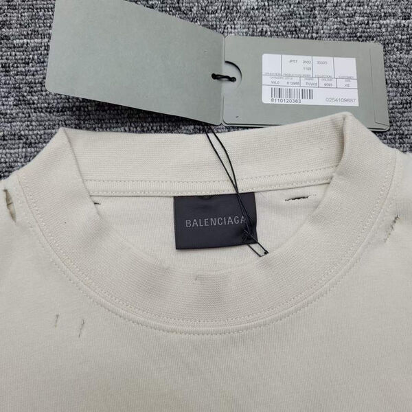 Футболка Balenciaga женский белый 148324