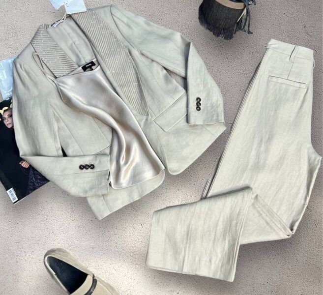 Костюм Brunello Cucinelli женский графитовый 156057