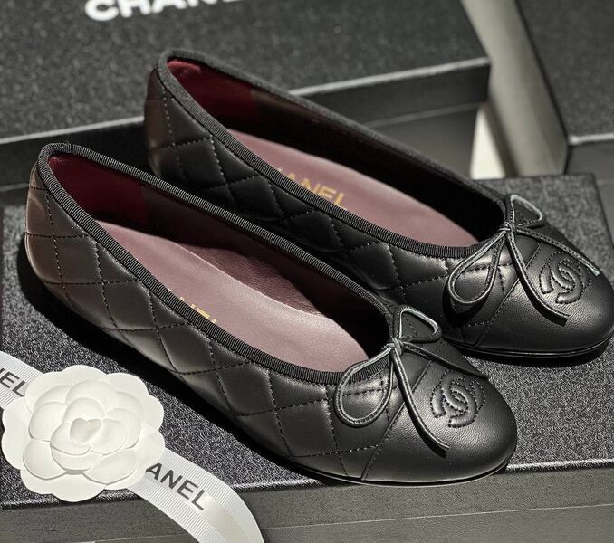 Балетки Chanel женский кожа черный 149347