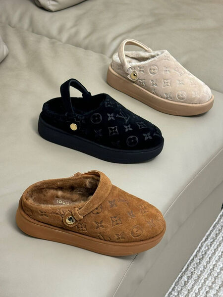 Сандалии Louis Vuitton женский замша 134215-2