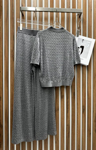 Костюм Brunello Cucinelli женский вязаная ткань графитовый 146034-3