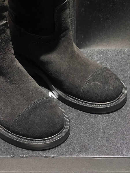 Сапоги Chanel женский замша черный 161073-3
