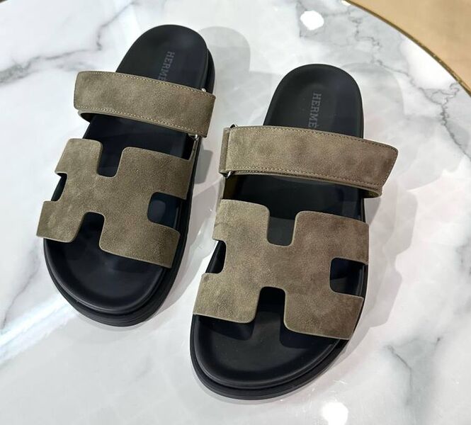 Шлепки Hermès женский замша болотный 183399