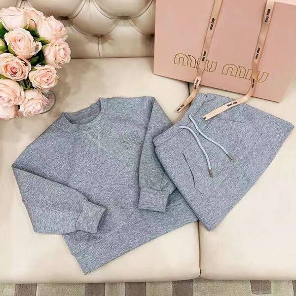 Детский костюм Miu Miu графитовый 176974-3