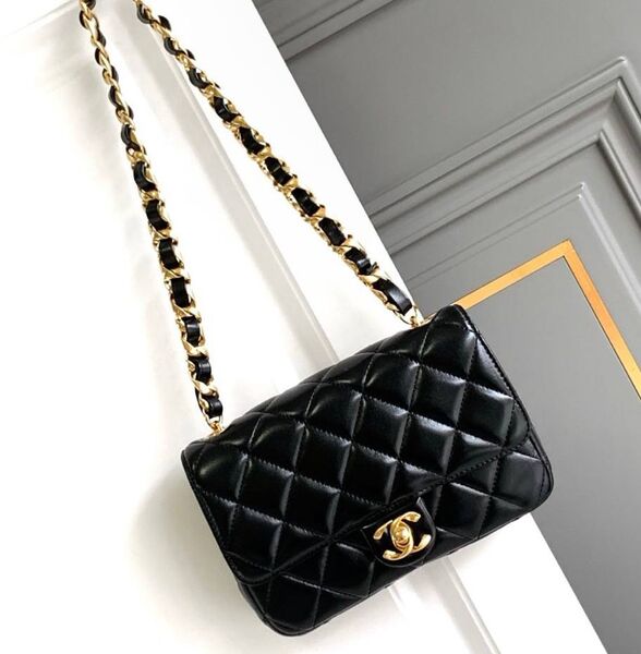 Сумка Chanel женский кожа черный 195890