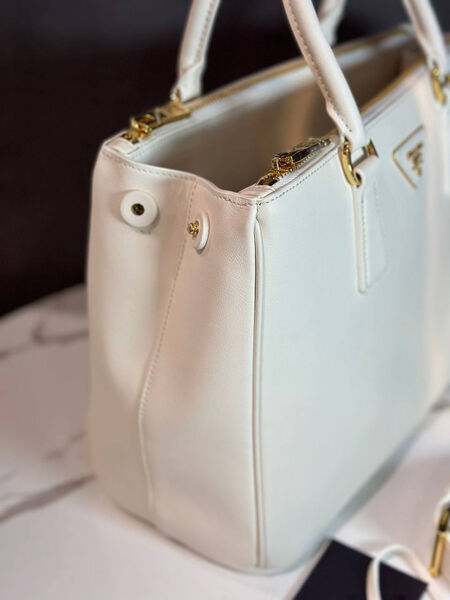 Сумка Prada женский кожа белый 158901-5