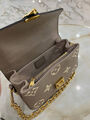 Сумка Louis Vuitton Pochette Metis женский канва бежевый 148639-4