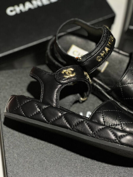 Босоножки Chanel женский кожа черный 146817-3