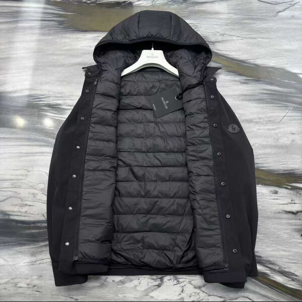 Мужская куртка Moncler мужской черный 200539-4