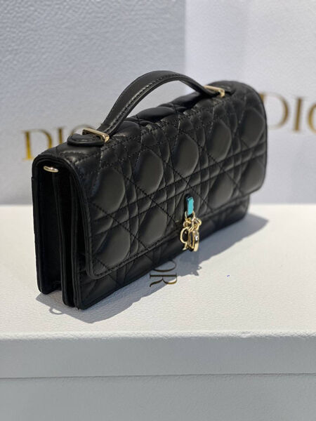 Сумка Christian Dior женский кожа черный 121513-4