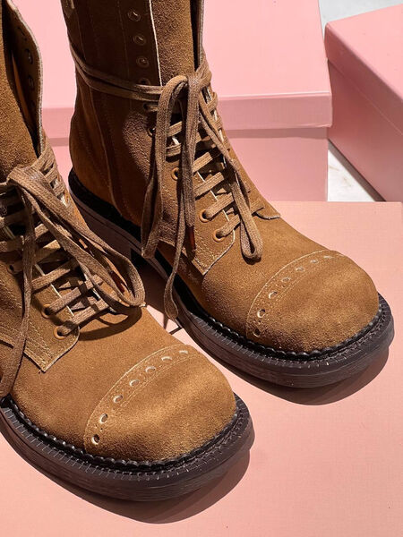 Ботинки Miu Miu женский замша бежевый 164456-2