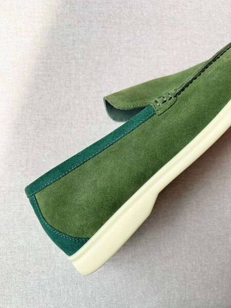 Мужские лоферы Loro Piana мужской замша болотный 146451-5
