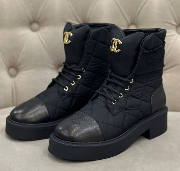 Ботинки Chanel женский кожа черный 137541