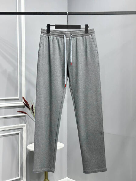 Мужской костюм Kiton мужской графитовый 145622-5