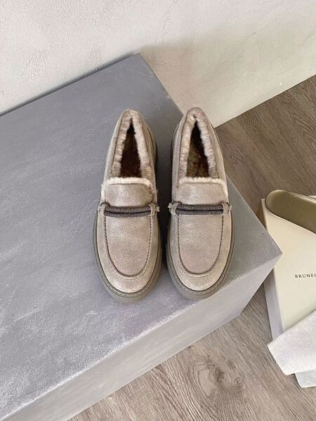 Лоферы Brunello Cucinelli женский овчина бежевый 39760-5