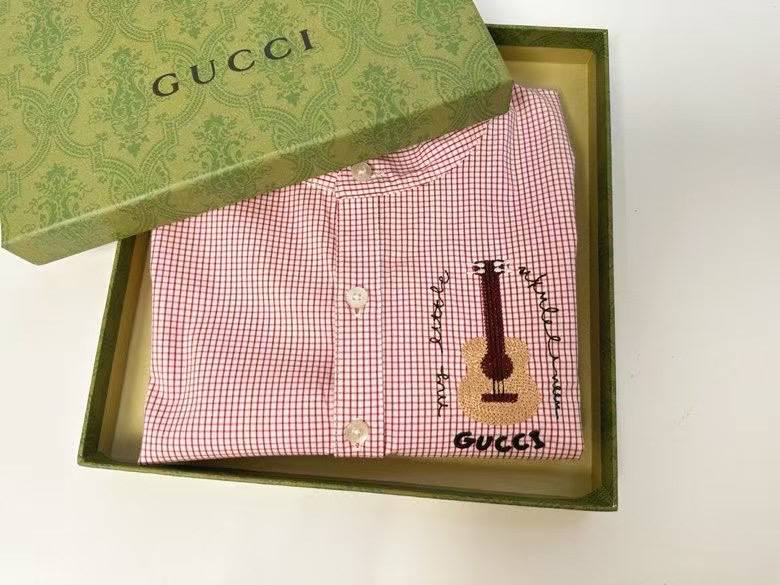Детский костюм Gucci розовый 193298-3