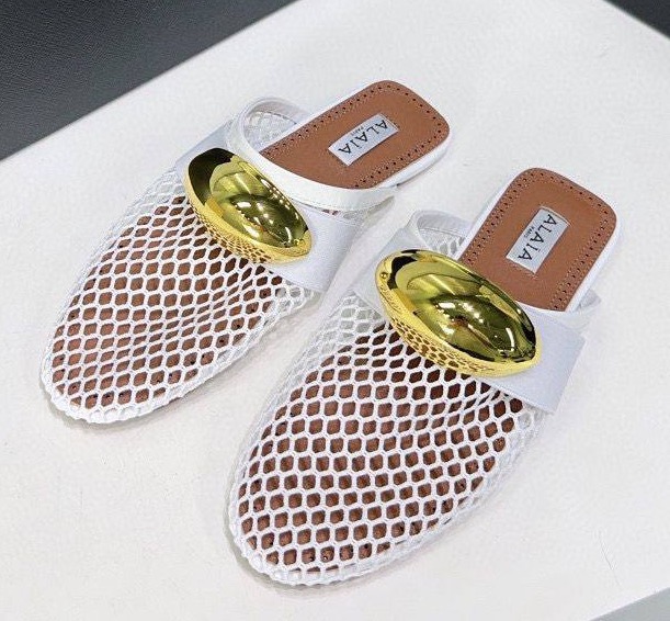 Шлепки Alaïa женский кожа белый 155380