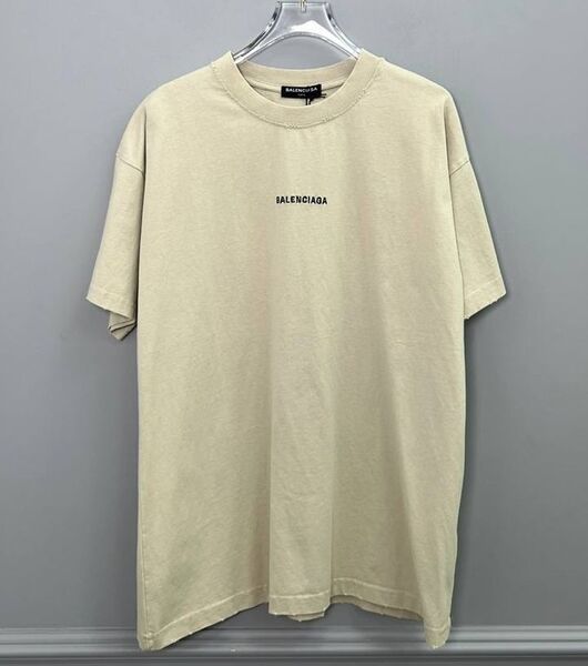 Футболка Balenciaga женский бежевый 144548