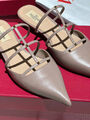 Шлепки Valentino женский кожа бежевый 152388-2