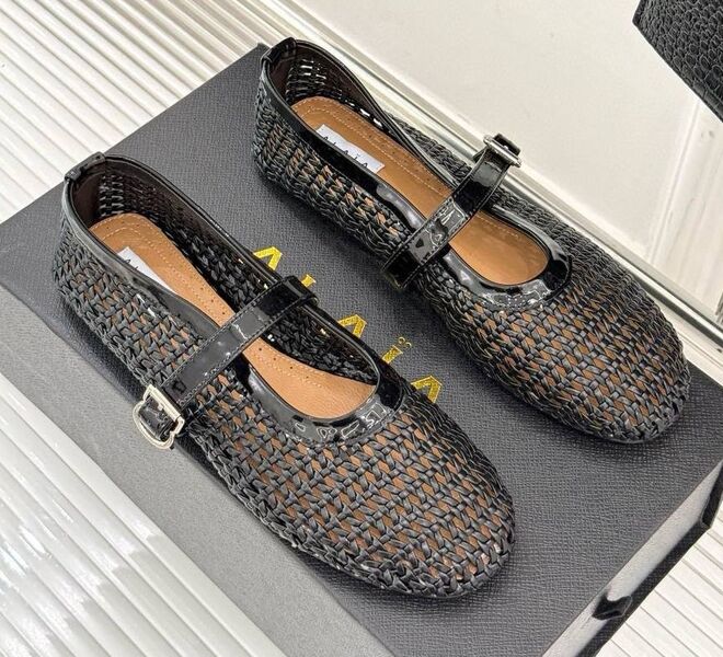 Балетки Alaïa женский кожа черный 190001