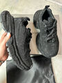 Кроссовки Balenciaga женский черный 137476-4