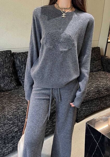 Костюм Prada женский графитовый 168145