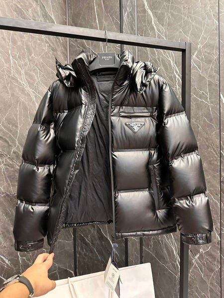 Мужской пуховик Prada мужской черный 165402-4