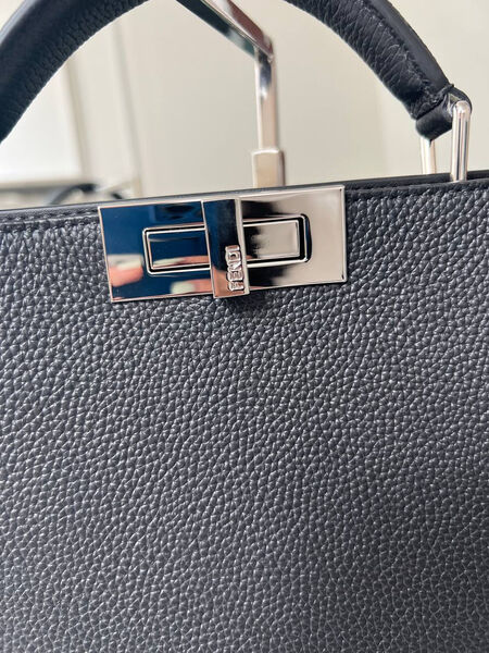 Сумка Fendi X-Lite Large женский кожа черный 144198-3