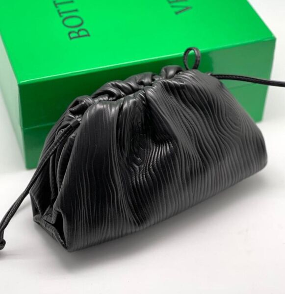 Сумка Bottega Veneta женский кожа черный 72559