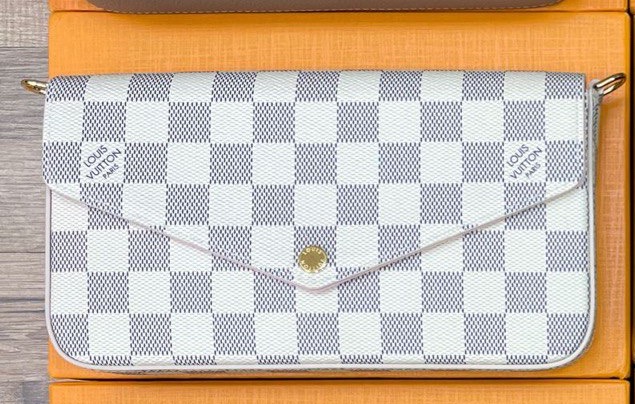 Сумка Louis Vuitton женский кожа бежевый 110158