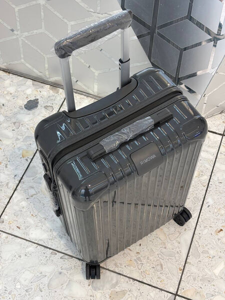 Чемодан Rimowa женский графитовый 194448-4
