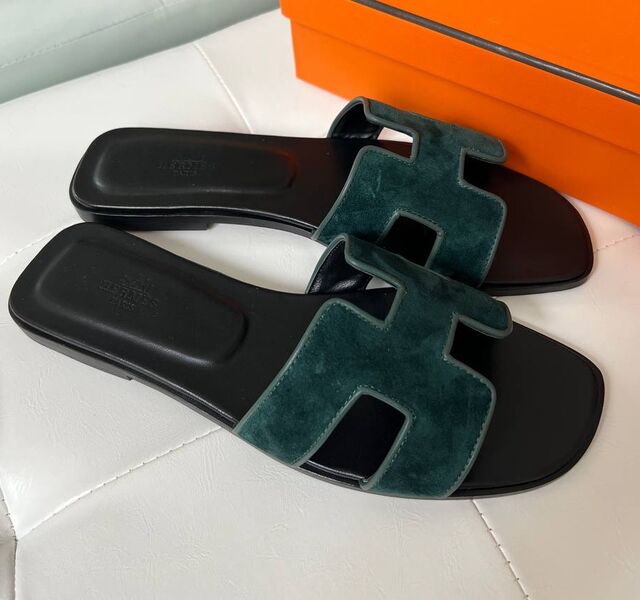 Шлепки Hermès женский замша бирюзовый 147015