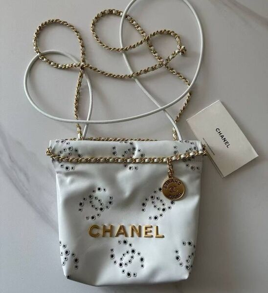 Сумка Chanel женский кожа белый 185189