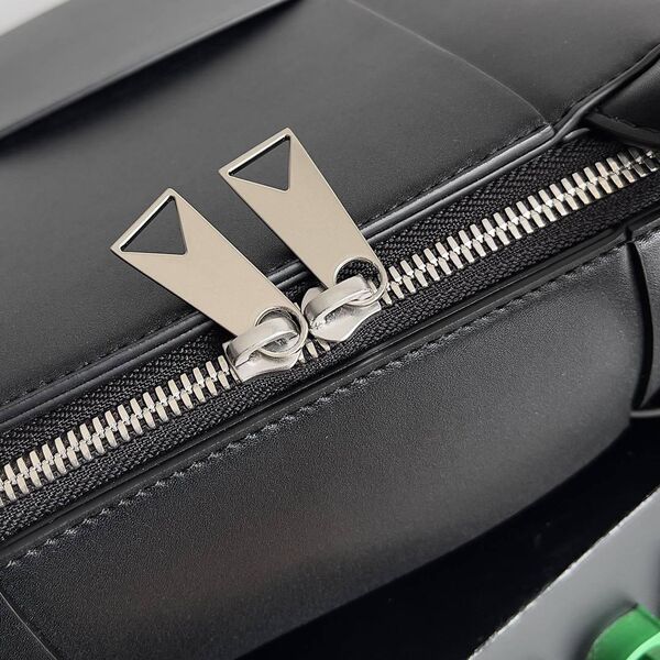 Мужской портфель Bottega Veneta мужской кожа черный 120671-5