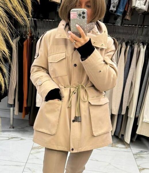 Куртка Louis Vuitton женский бежевый 164614