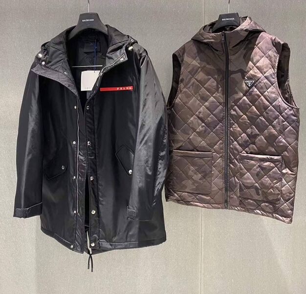 Ветровка с жилетом Prada мужской черный 161306