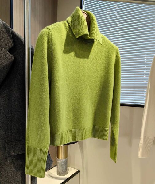 Свитер Prada женский болотный 159737