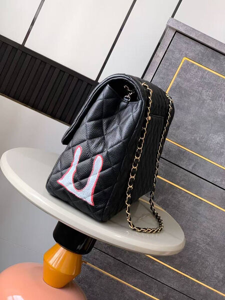 Сумка Chanel женский кожа черный 194568-2