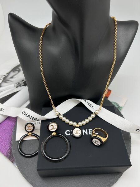 Колье Chanel черный 175882-2