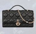 Сумка Christian Dior женский кожа черный 121513-1