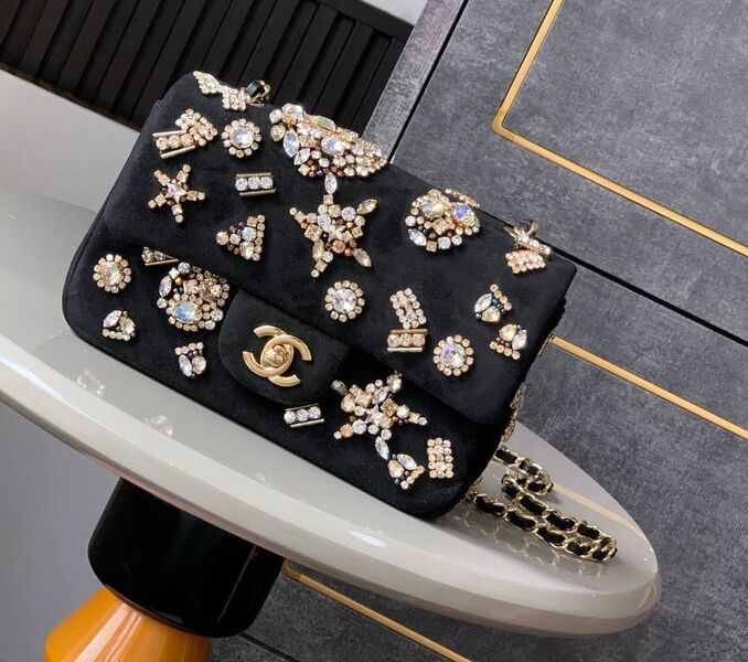Сумка Chanel женский замша черный 194332