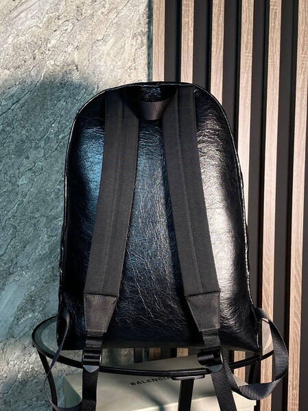 Мужской рюкзак Balenciaga мужской кожа черный 135366-4