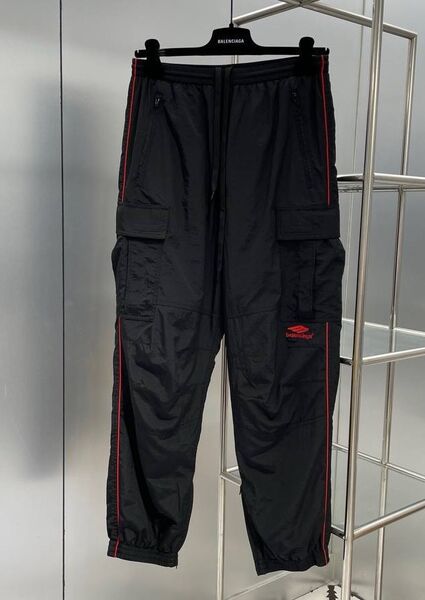 Брюки Balenciaga женский черный 141340