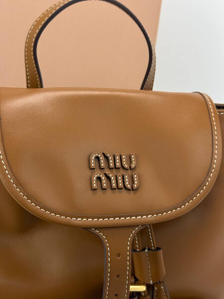 Рюкзак Miu Miu женский кожа 186632-5