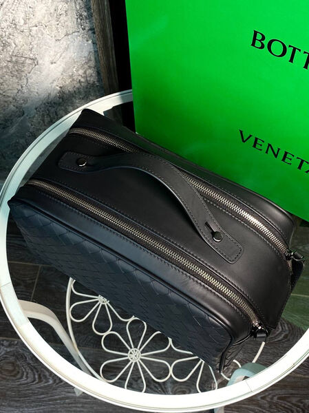 Мужской несессер косметичка Bottega Veneta мужской кожа черный 152931-5