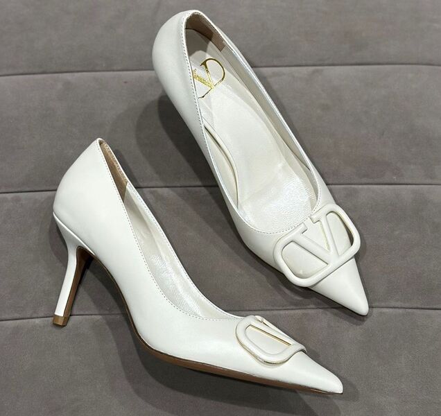 Туфли Valentino женский кожа белый 121243