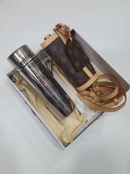 Термос Louis Vuitton бежевый 78373-2