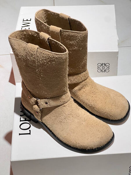 Сапоги Loewe женский кожа бежевый 160887-2