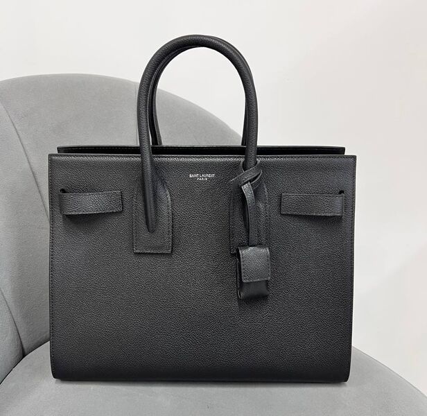 Сумка Saint Laurent женский кожа черный 183345